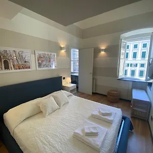 https://new-apartament-in-front-of-genoa-cathedral.hotelitalianriviera.com